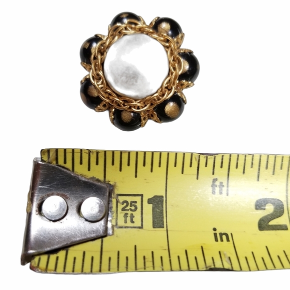 Vintage Art Glass Goldtone Clip On Earrings - Picture 7 of 8